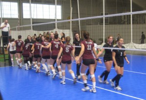 Swarthmore and Bowdoin indulge in a pre-match ritual.